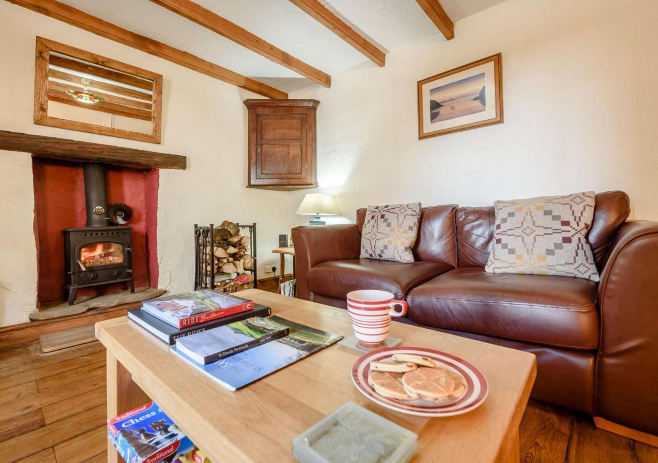 Bwthyn Clyd - St Davids Villa Kültér fotó